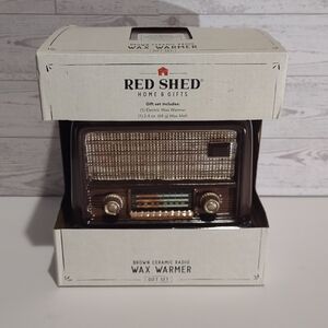 Red Shed Brown Ceramic Radio Wax Warmer gift set. 